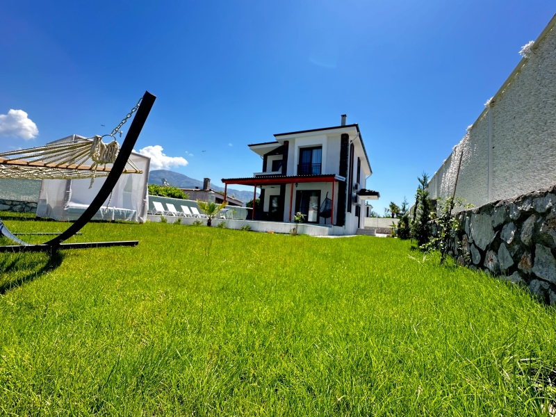 Villa iris